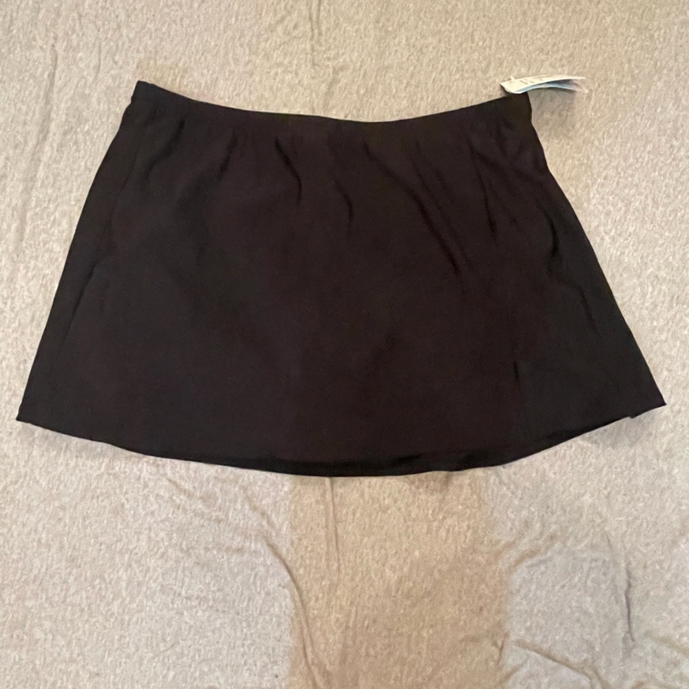 Plus size 22 NWT swim solutions swim skirt